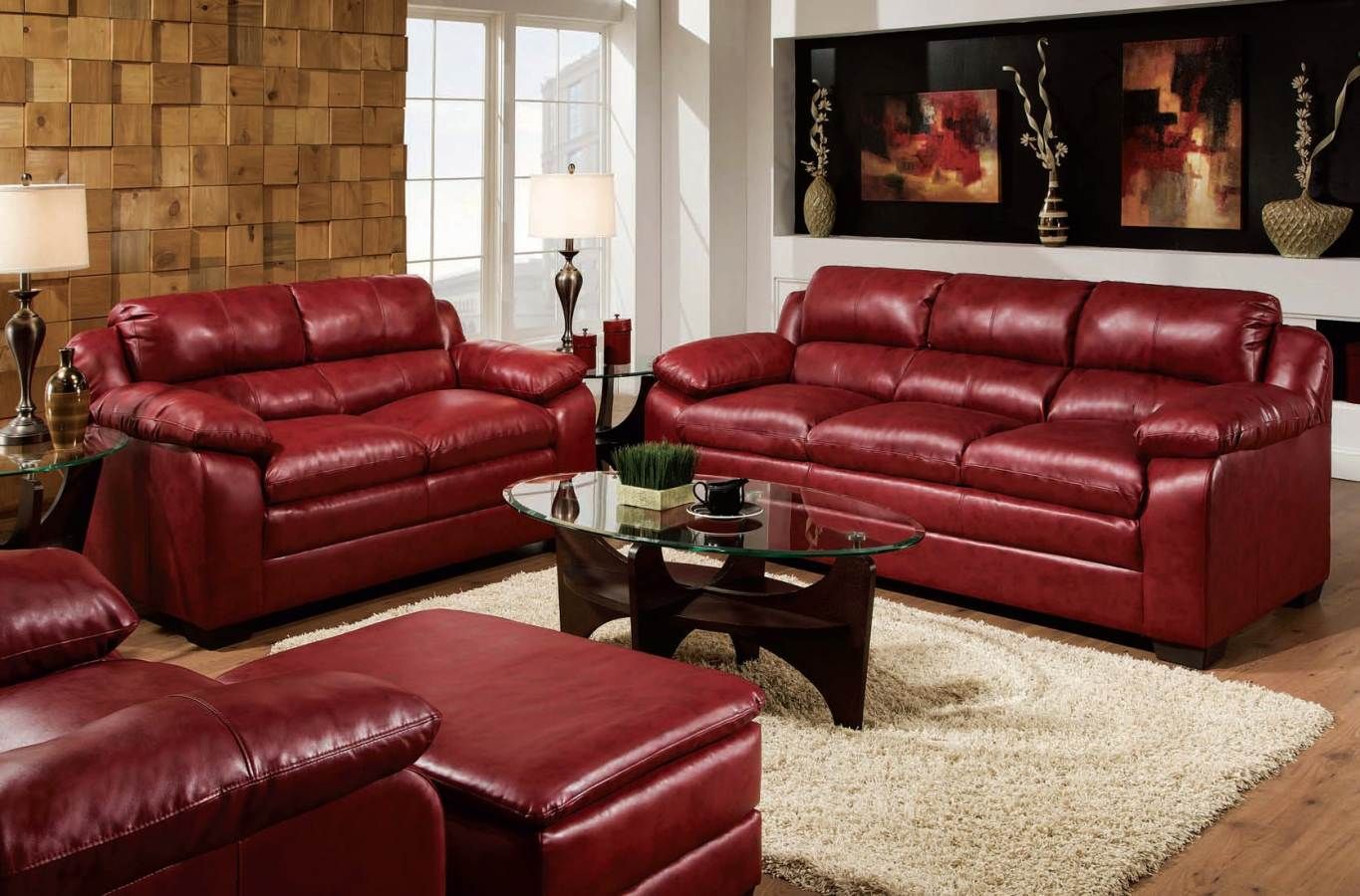 The allure of a modern red leather sofa set