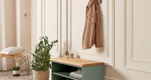 Wooden Shoe Rack With Seat